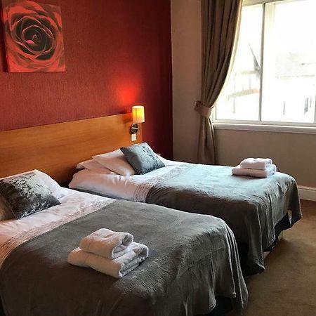 The Bear Inn Hodnet Extérieur photo